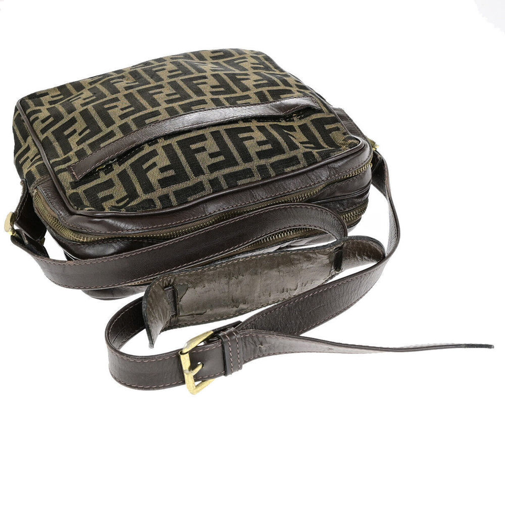 FENDI Zucca Handbag - Picture 4 of 16